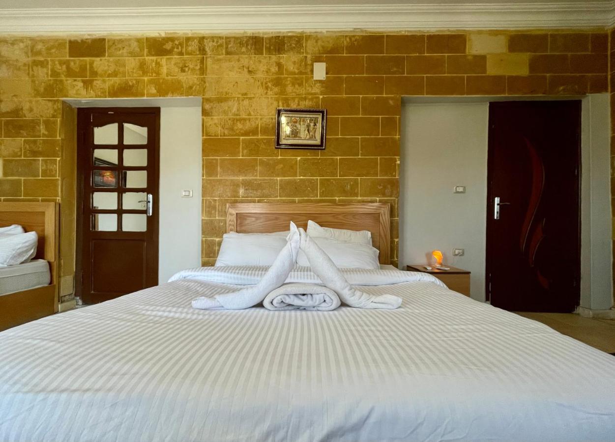 Pyramids Home Inn Кайро Екстериор снимка