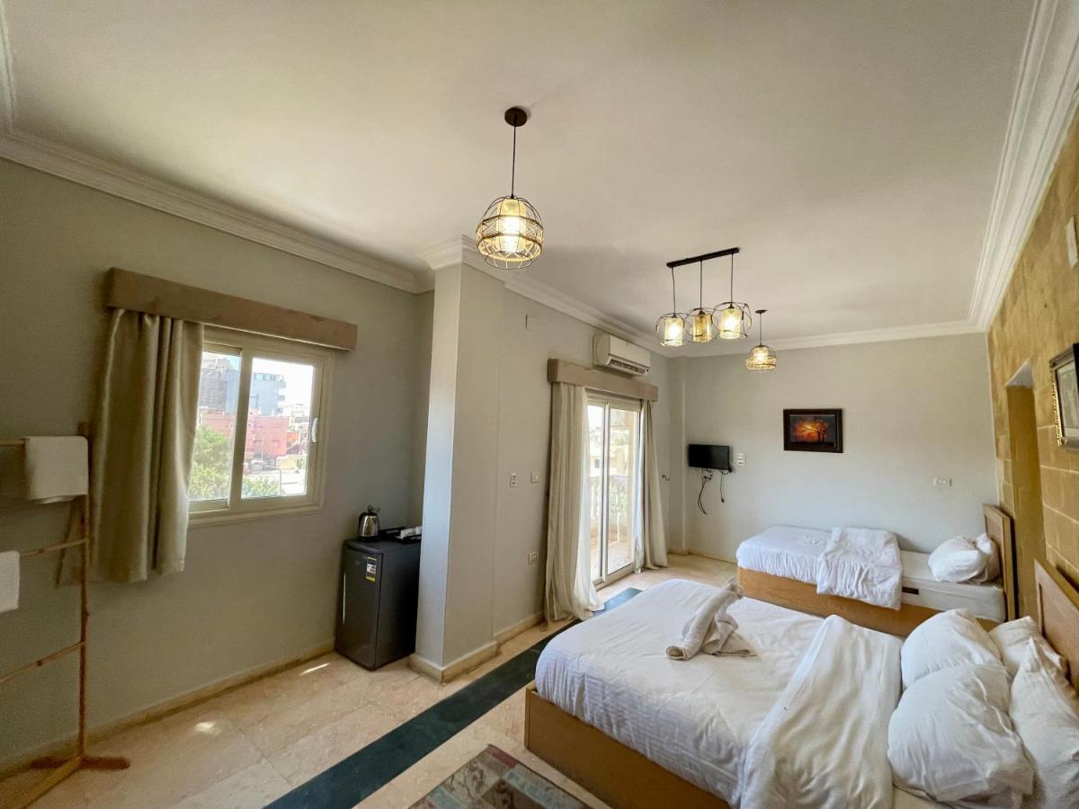 Pyramids Home Inn Кайро Екстериор снимка
